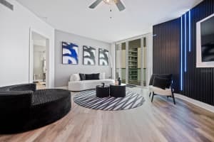 231 RIVERSIDE DRIVE, DAYTONA BEACH, FL 32117 - MLS#MFRV4946187