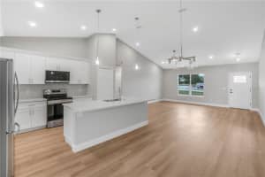 2757 ELSTON DRIVE, DELTONA, FL 32738 - MLS#MFRV4946201