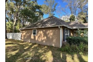 1901 KNOLTON AVENUE, ORANGE CITY, FL 32763 - MLS#MFRV4946273