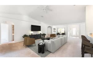 8 WHITE HURST LANE, PALM COAST, FL 32164 - MLS#MFRV4946313