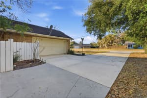 525 SUMMERHAVEN DRIVE, DEBARY, FL 32713 - MLS#MFRV4946468