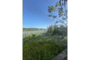 386 HAVERSHAM ROAD, DELTONA, FL 32725 - MLS#MFRV4946505