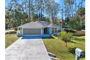 303 N Anderson St Bunnell, FL 32110 - Off Market