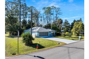 303 N Anderson St Bunnell, FL 32110 - Off Market