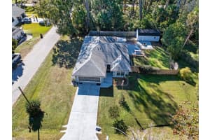 303 N Anderson St Bunnell, FL 32110 - Off Market