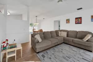 921 VILLAGE LAKE DRIVE, DELAND, FL 32724 - MLS#MFRV4946522