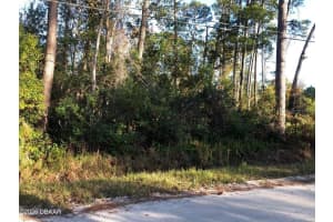 1545 10TH AVENUE, DELAND, FL 32724 - MLS#MFRV4946550