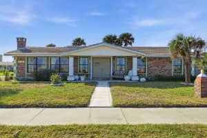 2944 OCEAN SHORE BOULEVARD, ORMOND BEACH, FL 32176 - MLS#MFRV4946571