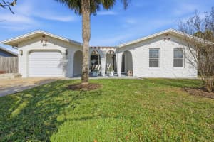 25 DOLPHIN AVENUE, ORMOND BEACH, FL 32176 - MLS#MFRV4946573