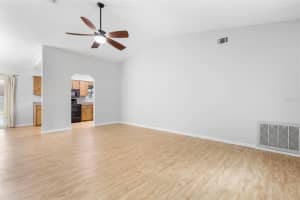 3560 APPLE ORCHARD DRIVE, DELTONA, FL 32738 - MLS#MFRV4946594