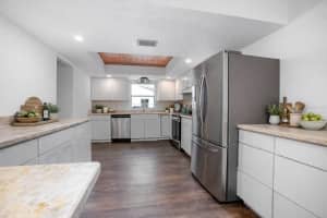 792 BENNETT ROAD, SOUTH DAYTONA, FL 32119 - MLS#MFRV4946602