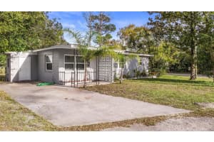 389 PARK AVENUE, ORANGE CITY, FL 32763 - MLS#MFRV4946604