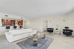 4180 N HIGHWAY A1A #305B, FORT PIERCE, FL 34949 - MLS#MFRV4946651