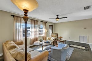 2329 NORTH AVENUE, LEESBURG, FL 34748 - MLS#MFRV4946958