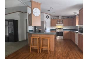 28515 POINSETTIA AVENUE, PAISLEY, FL 32767 - MLS#MFRV4946970