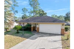 84 Raemoor Dr, PALM COAST