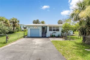 1420 GRANDVIEW AVENUE, DAYTONA BEACH, FL 32118 - MLS#MFRV4947010
