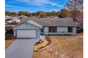 3327 Pine Tree Dr, EDGEWATER 3327 Pine Tree Dr, EDGEWATER