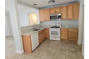 925 SCHOOL STREET, DAYTONA BEACH, FL 32114 - MLS#MFRV4947277