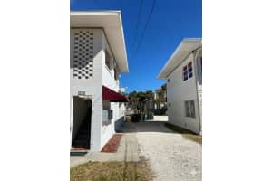 938 GRANDVIEW AVENUE, DAYTONA BEACH, FL 32118 - MLS#MFRV4947296