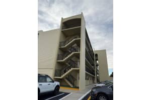 1437 ATLANTIC AVENUE, DAYTONA BEACH, FL 32118 - MLS#MFRV4947297