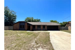 600 PARKVIEW AVENUE, ORANGE CITY, FL 32763 - MLS#MFRV4947320
