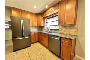 600 PARKVIEW AVENUE, ORANGE CITY, FL 32763 - MLS#MFRV4947320