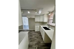 6346 SAINT ANDREWS CIRCLE, FORT MYERS, FL 33919 - MLS#MFRV4947358