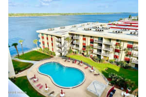 2711 HALIFAX AVENUE, DAYTONA BEACH, FL 32118 - MLS#MFRV4947370