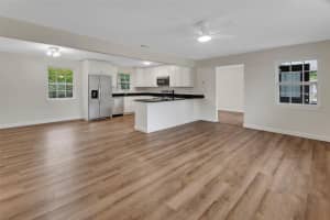 218 LUCERNE DRIVE, DEBARY, FL 32713 - MLS#MFRV4947404