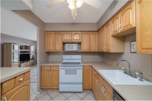 2800 ATLANTIC AVENUE, DAYTONA BEACH, FL 32118 - MLS#MFRV4947472