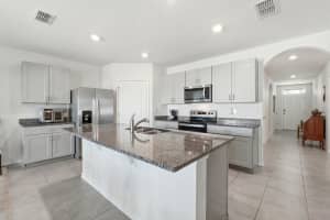 2604 FIELDBROOKE WAY, EDGEWATER, FL 32141 - MLS#MFRV4947474