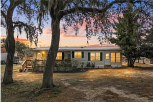 9098 Lake Hatchineha Rd, HAINES CITY