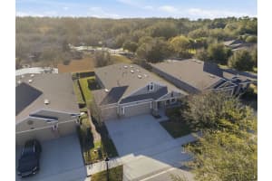 404 W VICTORIA TRAILS BLVD, DELAND, FL 32724 - MLS#MFRV4947572