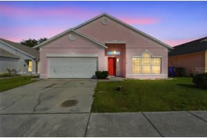 2104 Mallard Creek Cir, KISSIMMEE