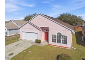 2104 MALLARD CREEK CIRCLE, KISSIMMEE, FL 34743 - MLS#MFRV4947581