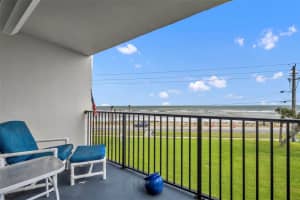 2860 OCEAN SHORE BOULEVARD, ORMOND BY THE SEA, FL 32176 - MLS#MFRV4947587