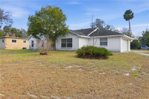 650 VOORHIS AVENUE, DELAND, FL 32724 - MLS#MFRV4947632