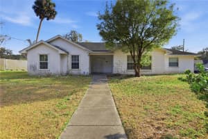 650 VOORHIS AVENUE, DELAND, FL 32724 - MLS#MFRV4947632