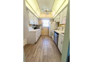 230 ELMWOOD AVENUE, DELAND, FL 32724 - MLS#MFRV4947637