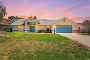 2061 Greenview Dr, DELTONA