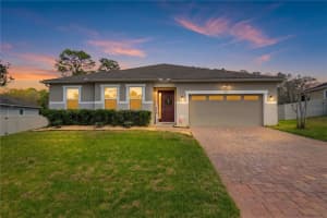 2337 Oxmoor Dr, DELAND