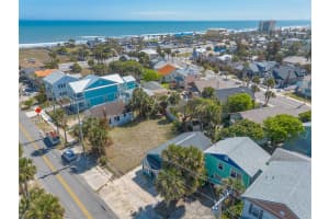 708 DAVIS STREET, DAYTONA BEACH, FL 32118 - MLS#MFRV4947736