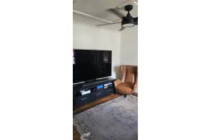 133 Lucie Ave Deland, FL 32720 - Off Market