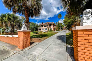 347 3RD AVENUE, MOUNT DORA, FL 32757 - MLS#MFRV4947879