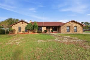 432 N Pine Meadow Dr, DEBARY