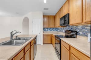 9664 DORIS LANE, ORLANDO, FL 32829 - MLS#MFRV4947957