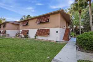 100 Sweetgum Woods Ct #9b, DELTONA