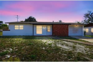 2350 Lake Helen Osteen Rd, DELTONA