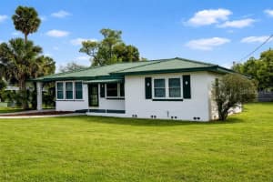 121 LEON AVENUE, DELAND, FL 32720 - MLS#MFRV4948018